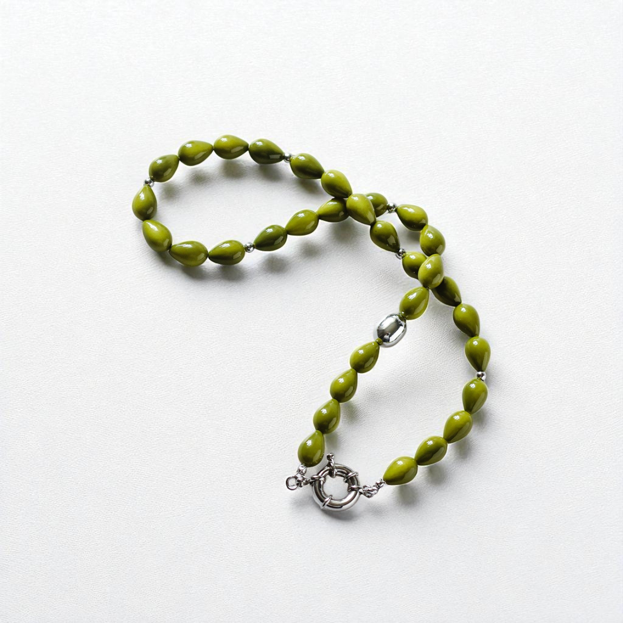 Threadlight Necklace