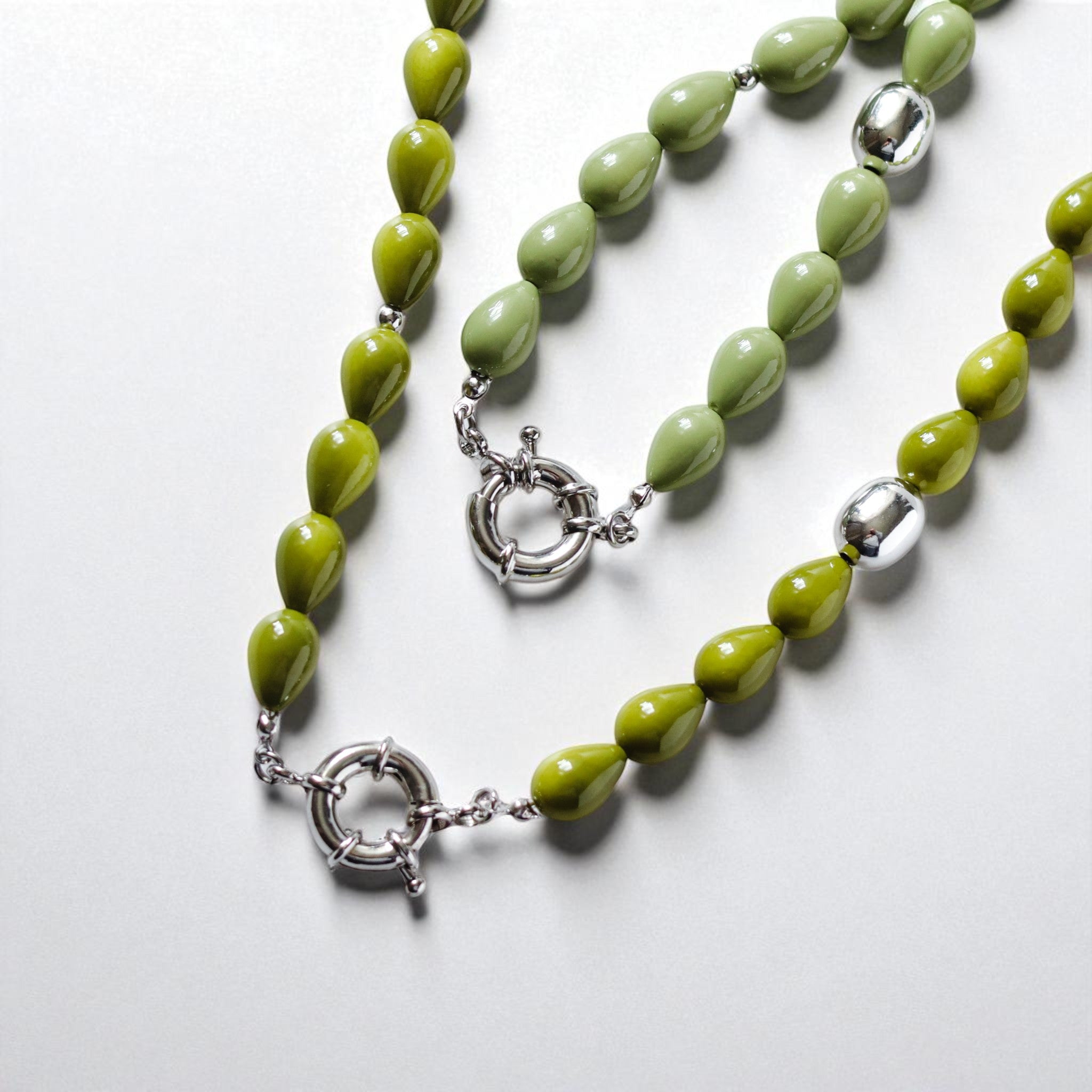 Threadlight Necklace