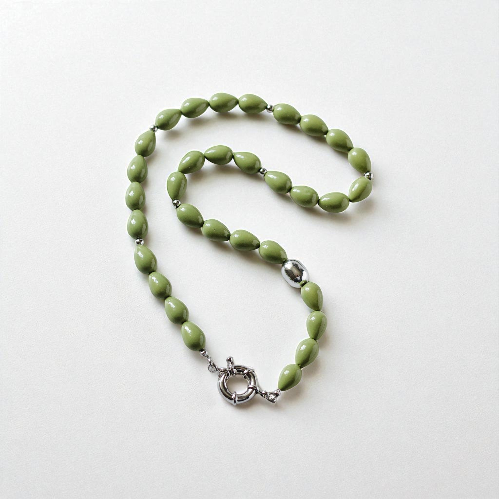 Threadlight Necklace