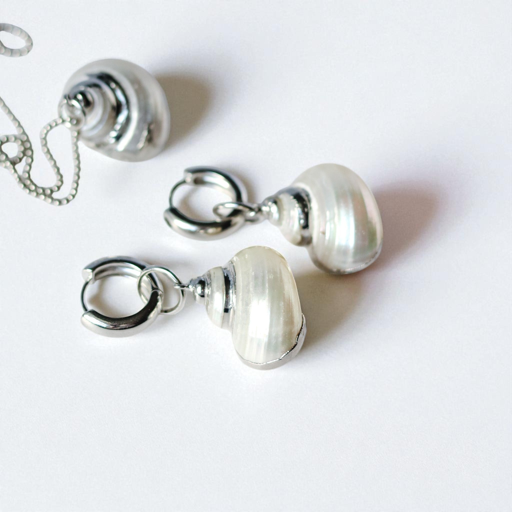 Plated Shell Hoops