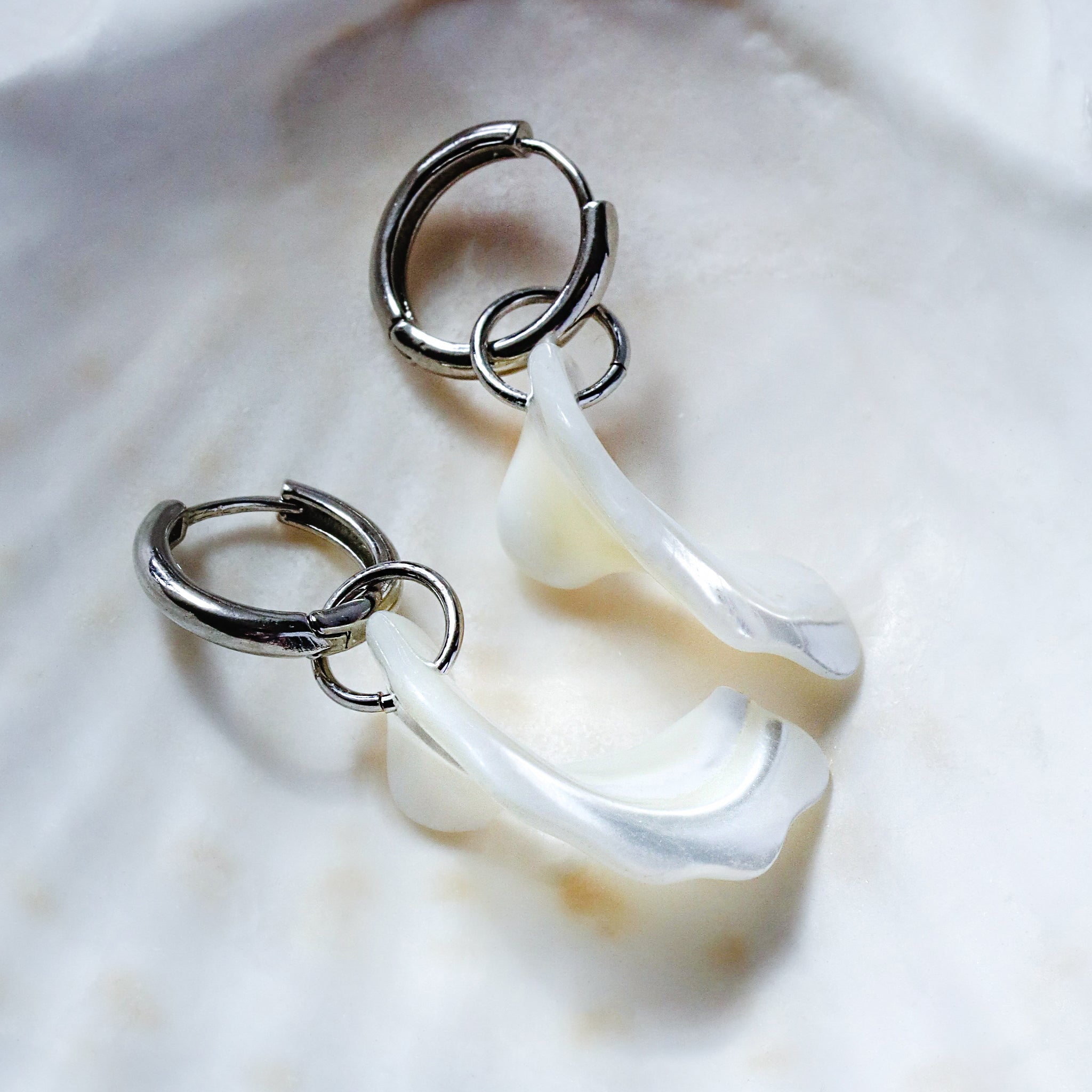 Pearl Drift Hoops