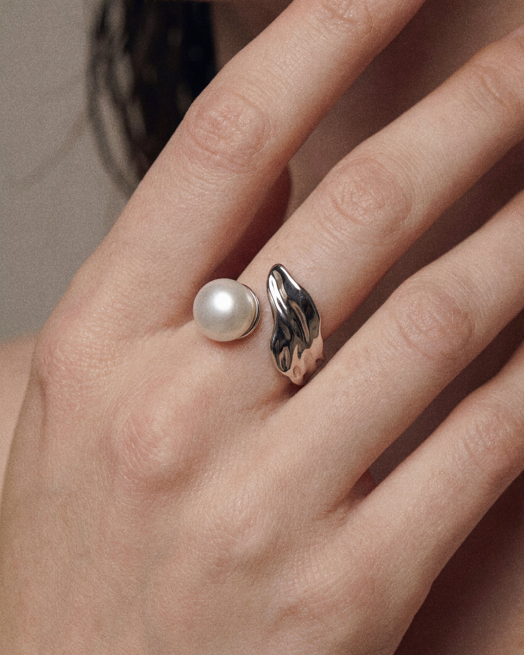 Pearl Current